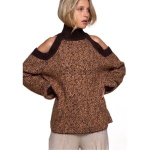 POL Tan & Brown Small Leopard Print Mock Turtleneck Cold Shoulder Sweater!